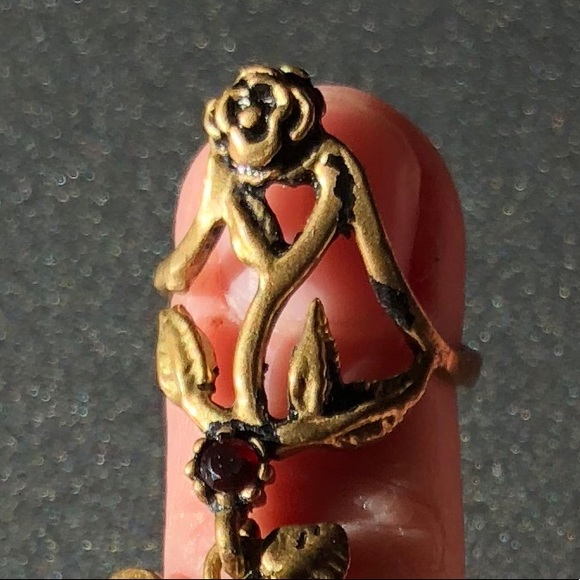 Chain attached double rings for 2 fingers OS - Picture 2 of 6